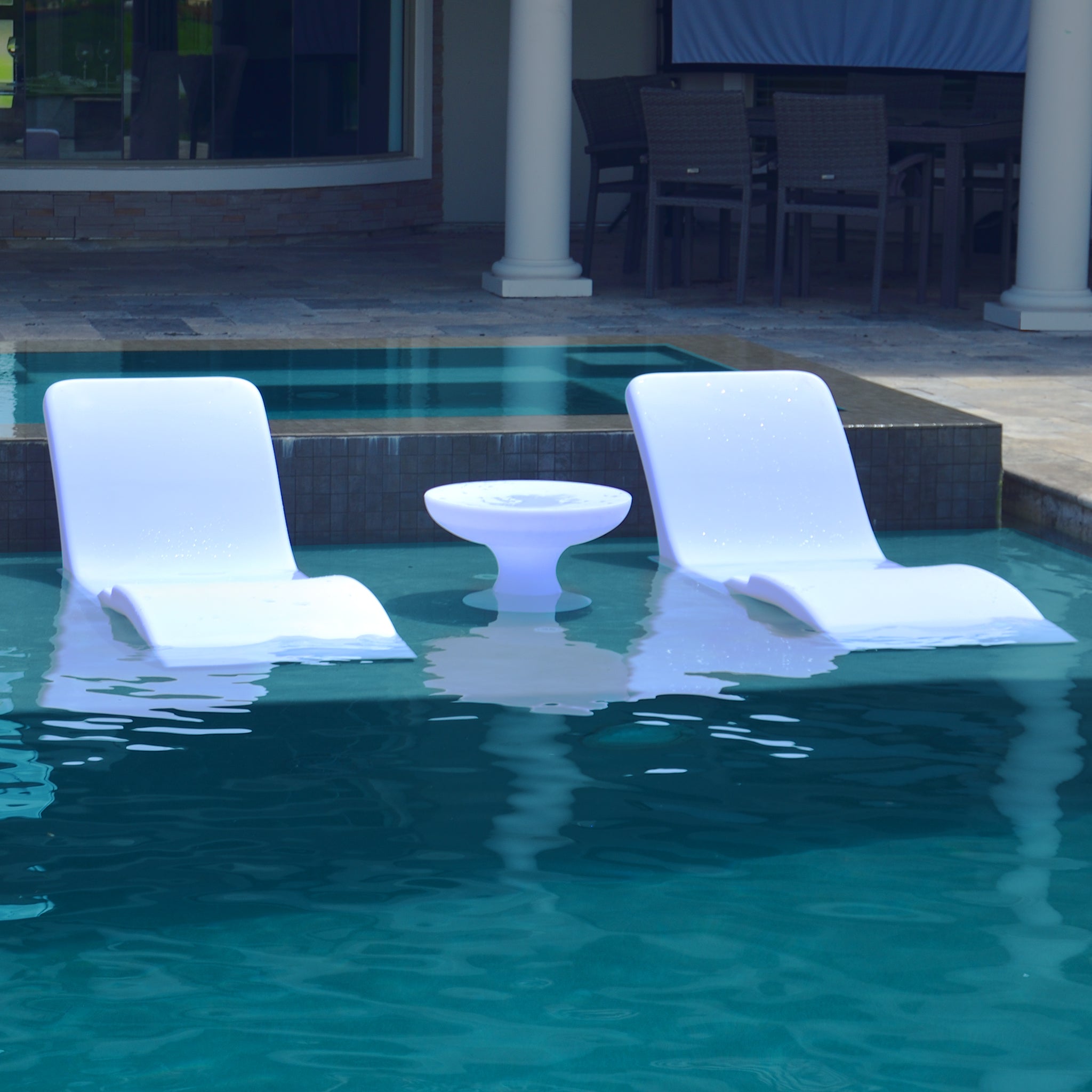 Round Chaise Pair + Hourglass Table image 1