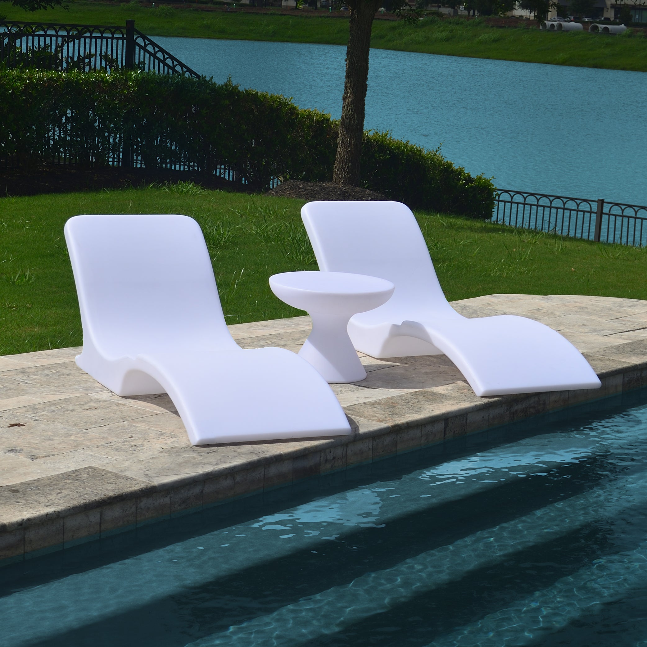 Round Chaise Pair + Hourglass Table image 4